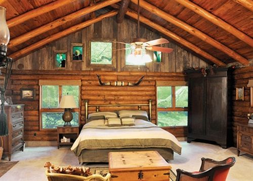 Texas Forest Country Retreat Huntington Экстерьер фото