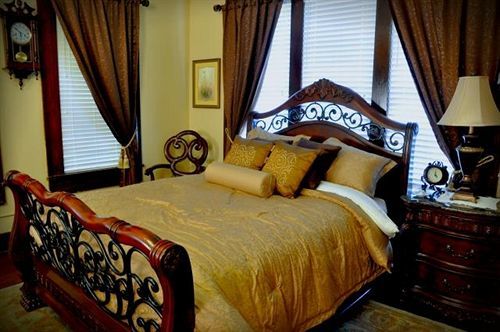 Texas Forest Country Retreat Huntington Экстерьер фото